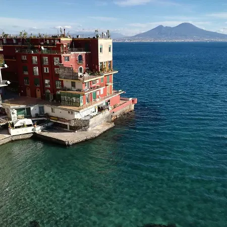 Abbracciati Al Mare Di Posillipo Lodge *