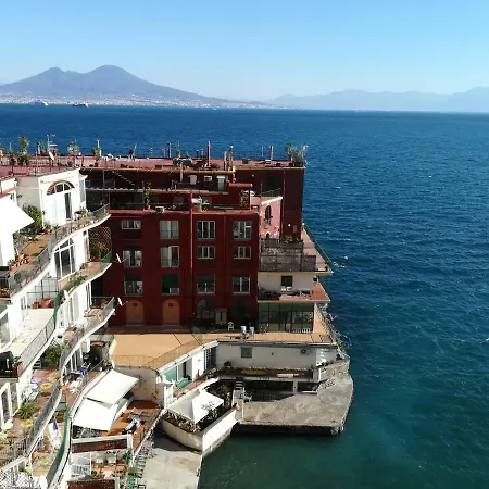 Abbracciati Al Mare Di Posillipo